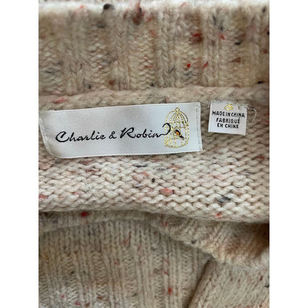 Charlie Robin Button Shoulder sweater Small - Picture 3 of 4
